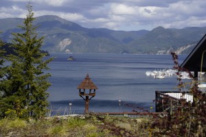 Picturesque Lake Coeur d'Alene